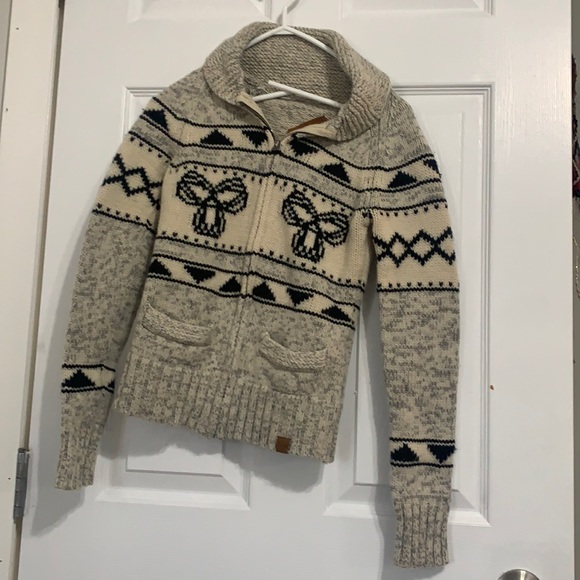 TNA Lambwool sweater - Picture 1 of 3